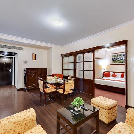 Quality Inn Regency, Nashik Zewnętrze zdjęcie