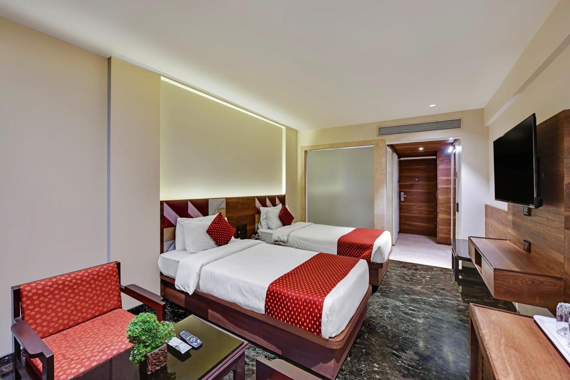 Quality Inn Regency, Nashik Zewnętrze zdjęcie